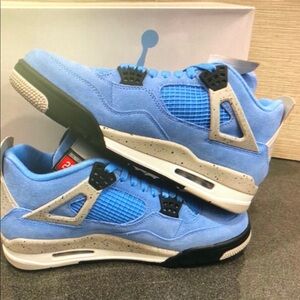 Nike Air Jordan 4 Retro GS University Blue Sneakers